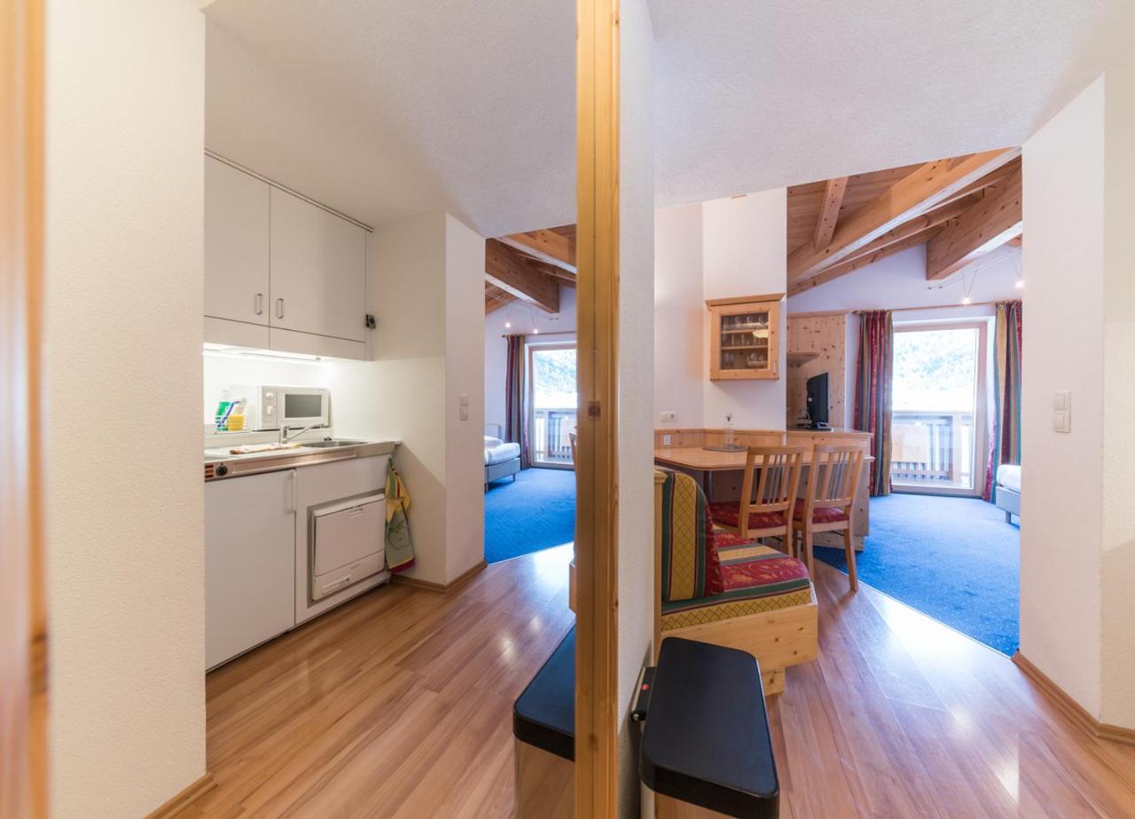 Das Hochegg - Apartments Обергургл Екстериор снимка